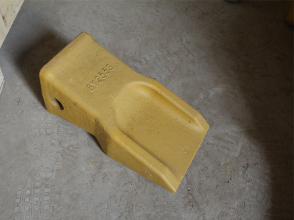 6Y2553 J550 Heavy-Duty Abrasion Resistant Tooth for Caterpillar 988G, 992D, E345, E350