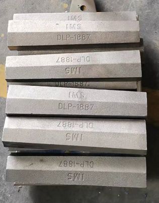 DLP-1887 Casting GRIZZLY BAR
