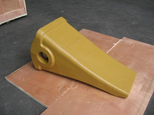 209-70-54210 TOOTH-standard- for Komatsu PC650, PC800 | Heavy-Duty Alloy Steel