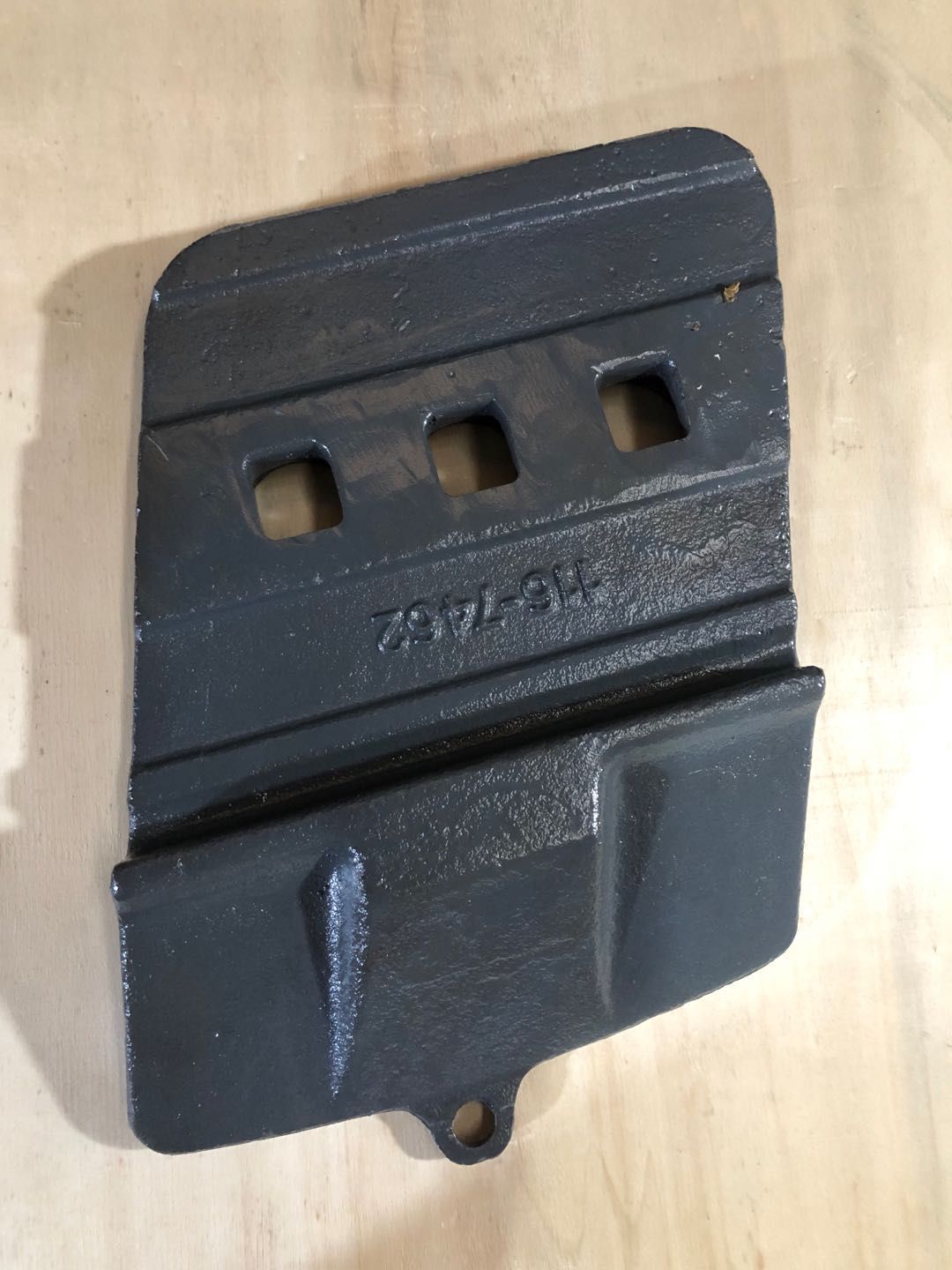 CAT-980-116-7462-Half-Arrow-Segment