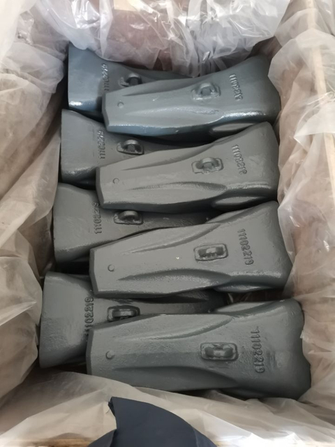  Z140CL Z140 Liebherr 11102219 R9350 R9400 Bucket teeth diente 