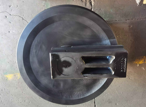 21T-30-00381 PC2000-11 Excavator PC2000 Idler For mining 
