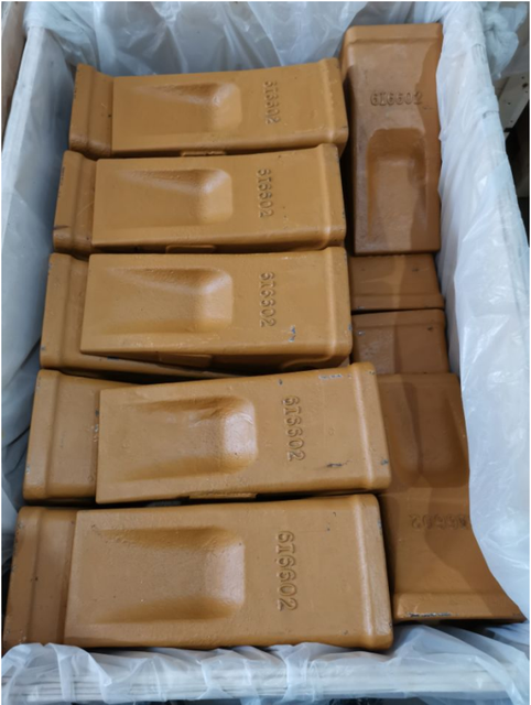 6I6602 J600 Long Front Tooth - for Caterpillar E375, 992D, 992G