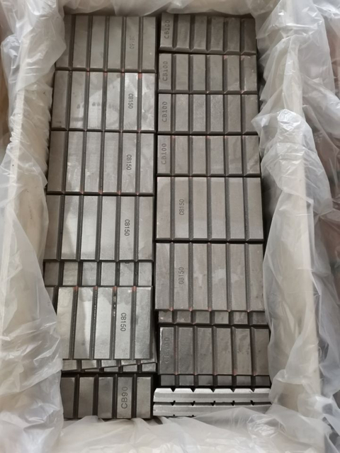 CB150 Bucket Chocky Bars 240x150x(15+8=23)