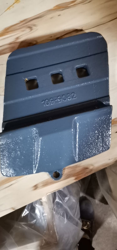 109-9082 CAST Half Arrow Segment 390F L 988B 980C