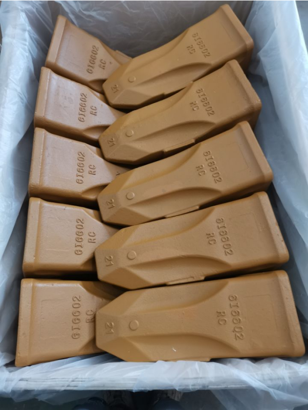 6I6602RC J600 Rock Chisel Tooth - for Caterpillar® E375, 992D, 992G | Alloy Steel Construction