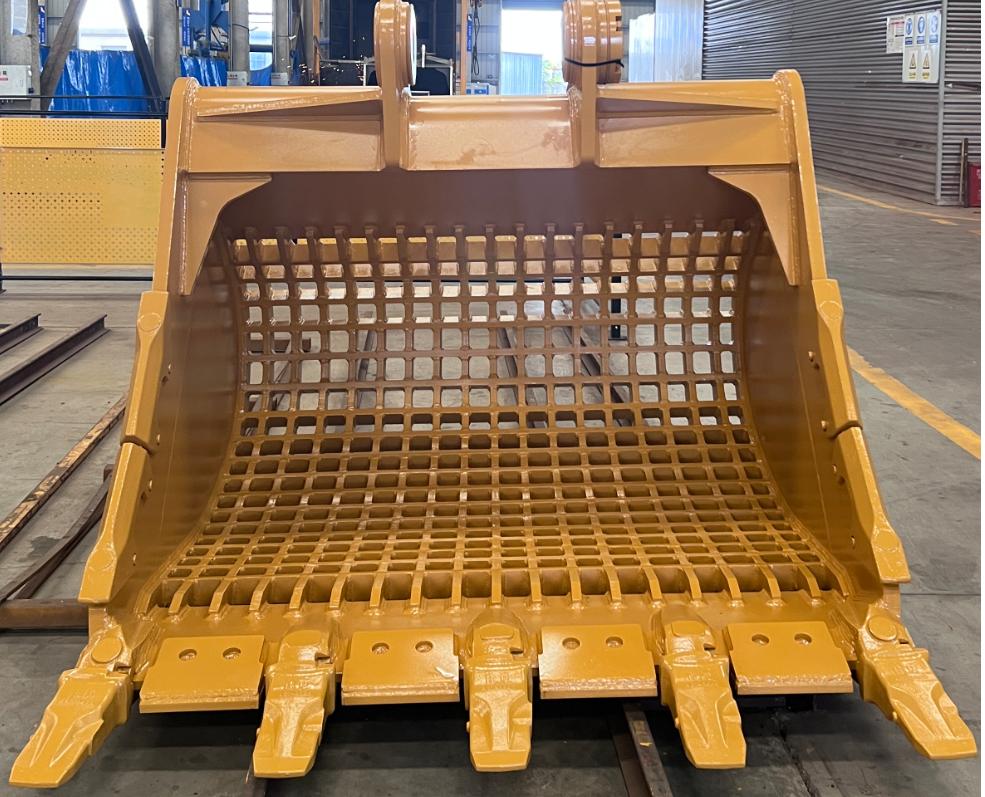 The Bucket & Screening Core