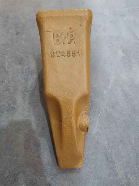 9W4551 CAT 9W-4551 R550 D11 PENETRATION INT TOOTH D11 D11N Bulldozer Ripper Tip